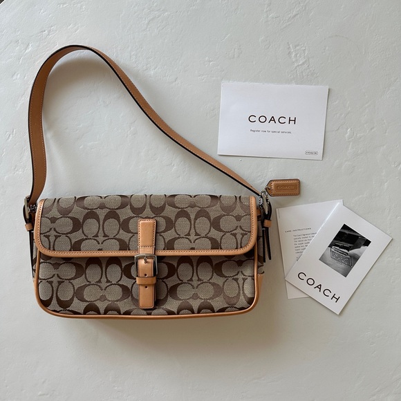 Coach Signature Authentic East West Shoulder Bag Brand New with Original Tags - Picture 11 of 12